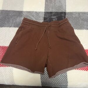 Aritzia boyfriend sweat shorts